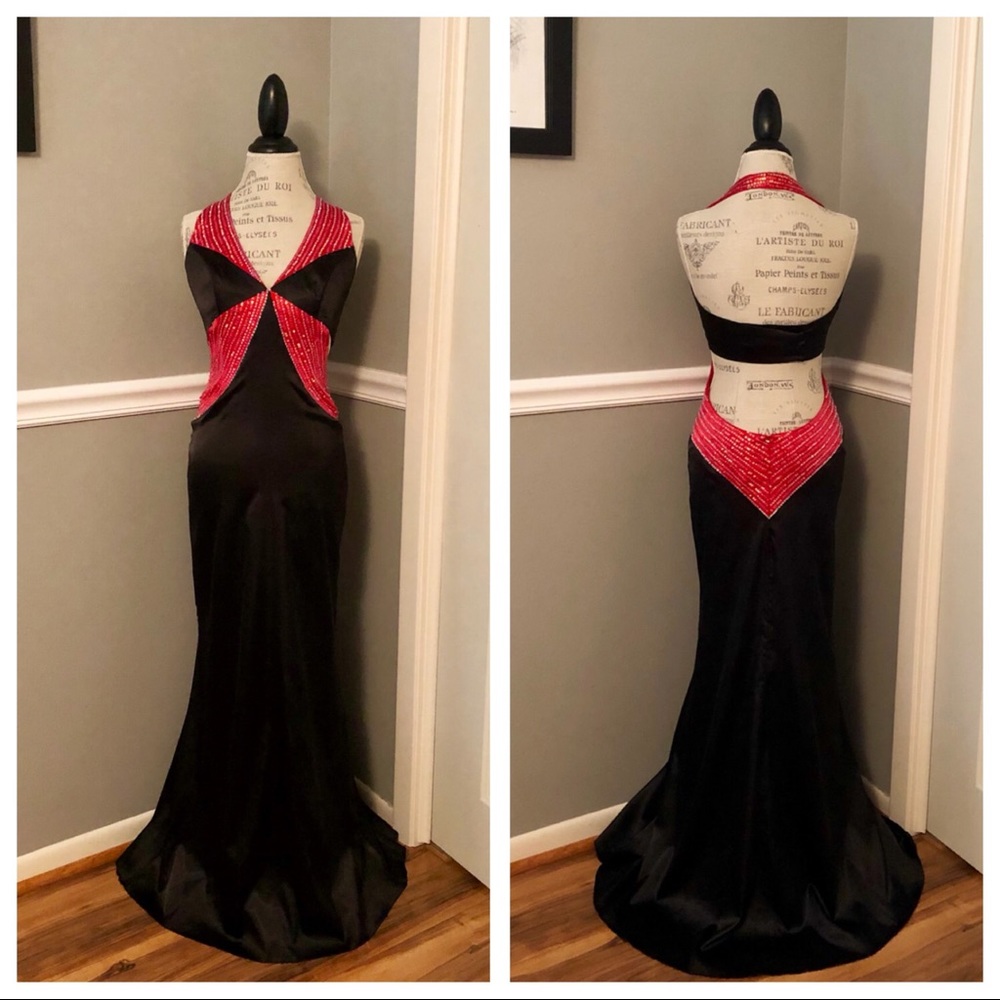 BLACK RED HALTER CUT OUT SATIN FORMAL BALL GOWN